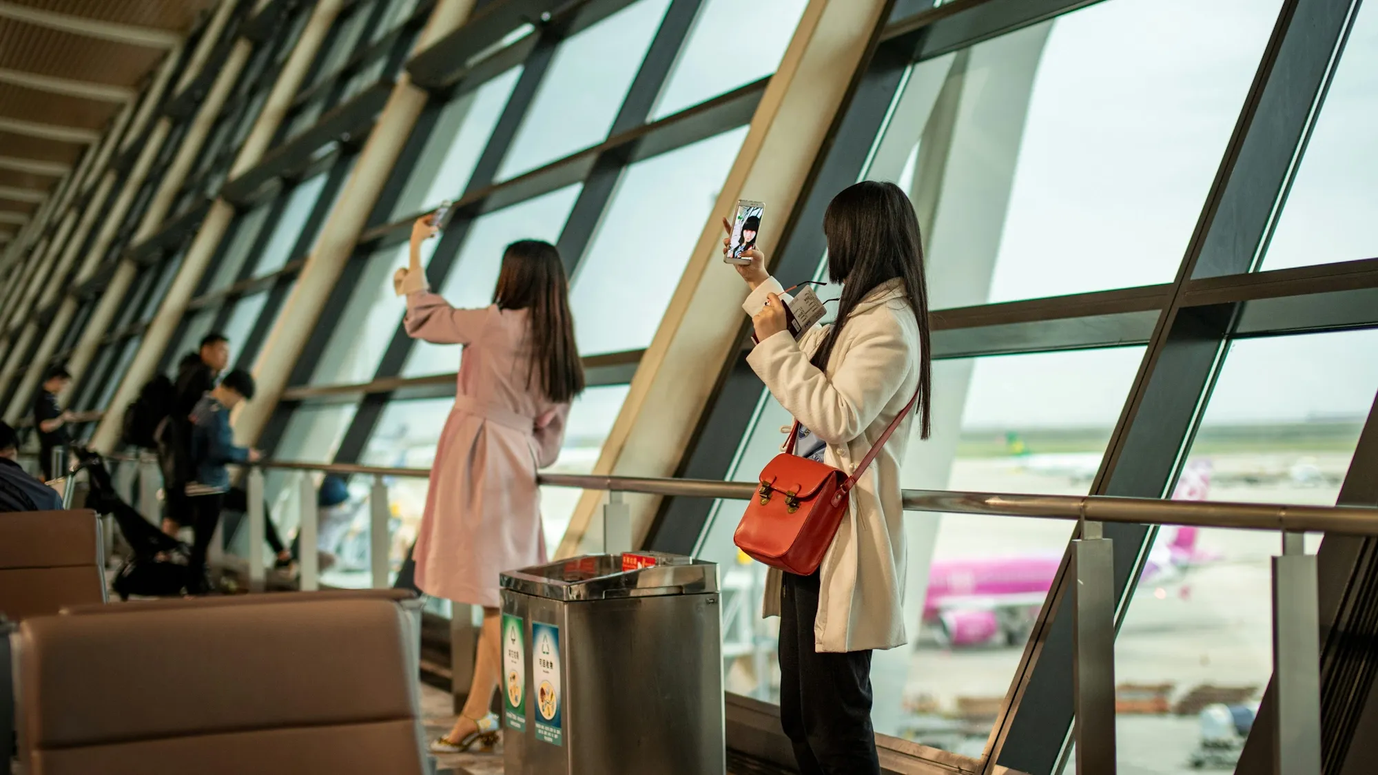 eSIM vs. chip físico: cuál conviene según tu tipo de viaje